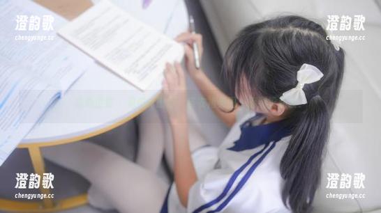 紧急企划 - 见希w出行：连衣裙美图，撩到没朋友！