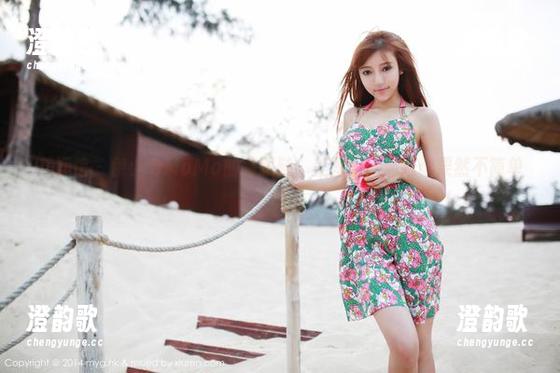美媛馆 - 伊小七MoMo的高跟鞋：美图里，那跟鞋果然不简单啊