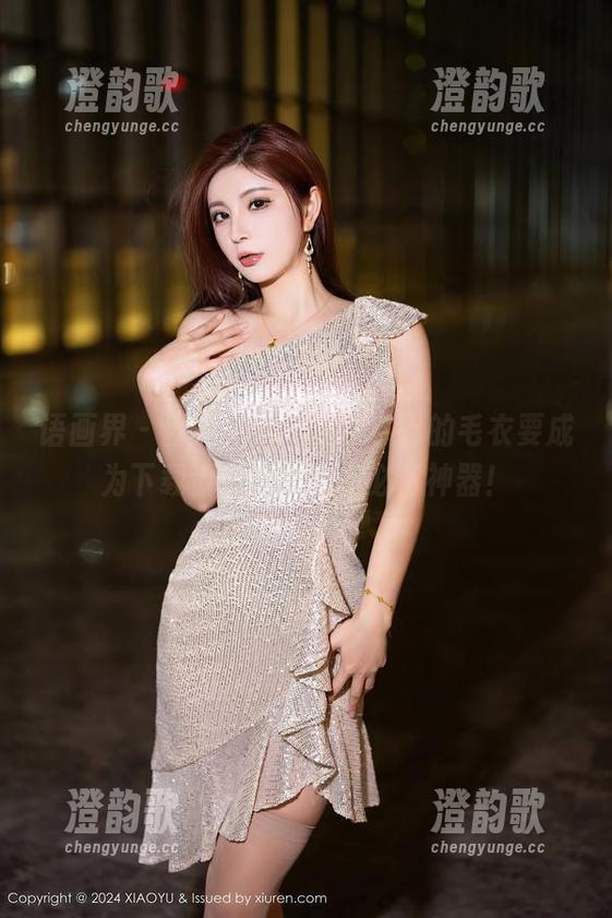 语画界 - 目测Angela小热巴的毛衣要成为下载量最高的秋冬必备神器！
