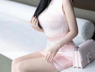 语画界 – 波巧酱的制服写真，完整上演“全套”的美妙。