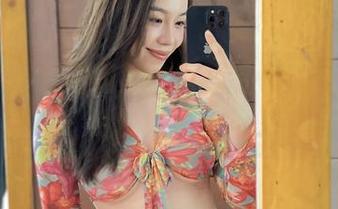 微密圈 – 铁锤姐姐的福利图包，没人能拒绝的爱心召唤