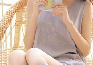 微密圈 – 图集中的意图：黎允熙baby的黑丝睡裙到底想说啥？