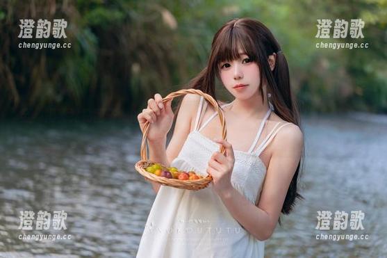 黏黏团子兔 全集揭秘黏黏团子兔的日常,决胜ny的气息跃然纸上,赶紧下载吧!